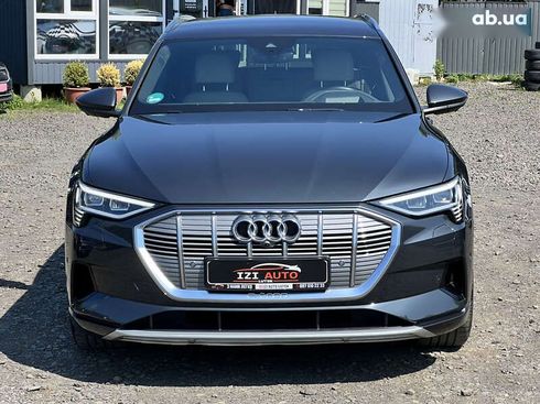 Audi E-Tron 2022 - фото 3