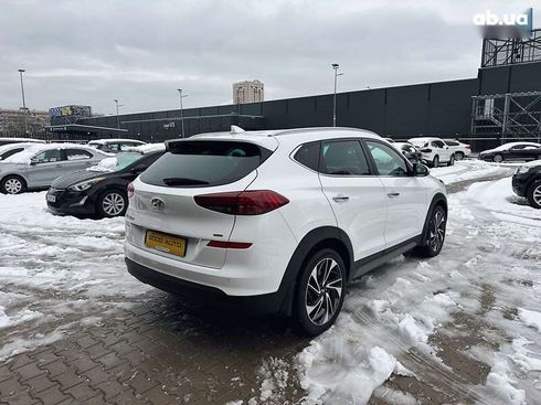 Hyundai Tucson 2019 - фото 8