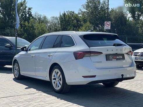 Skoda Octavia 2020 - фото 19
