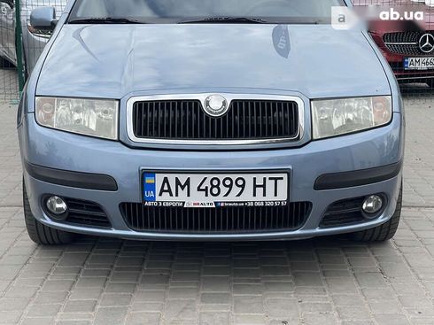 Skoda Fabia 2006 - фото 9