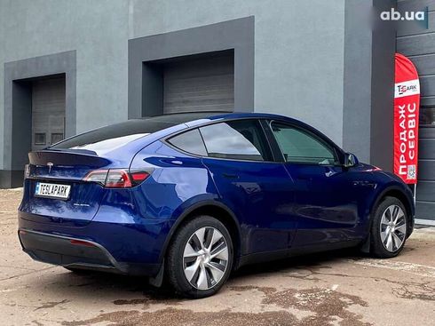 Tesla Model Y 2023 - фото 10