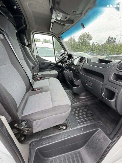 Renault Master 2019 - фото 12