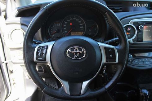 Toyota Yaris 2014 - фото 22