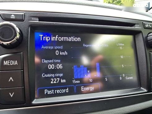 Toyota Yaris 2013 - фото 22