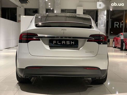 Tesla Model X 2020 - фото 13