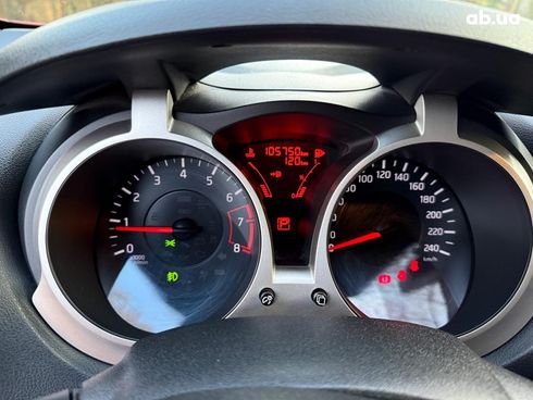 Nissan Juke 2013 красный - фото 14