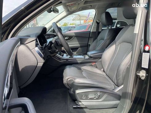 Audi Q7 2021 - фото 22