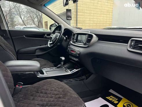 Kia Sorento 2018 - фото 25