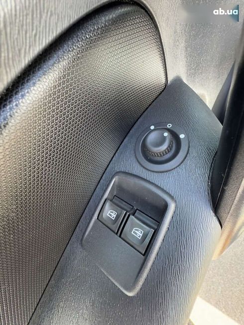 Renault Kangoo 2020 - фото 23
