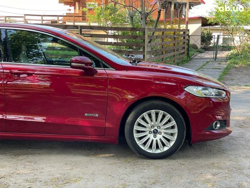 Ford Fusion 2015 красный - фото 6