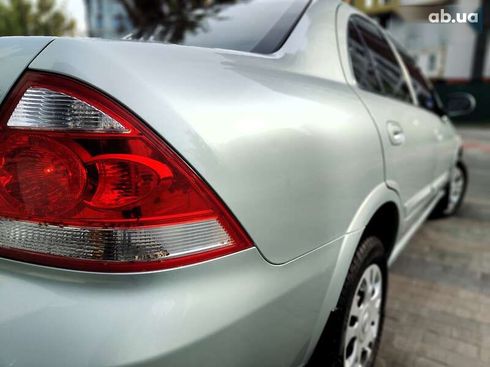 Nissan Almera 2007 - фото 19