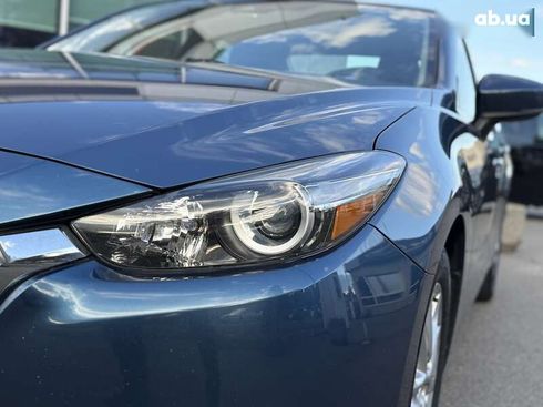 Mazda 3 2017 - фото 10