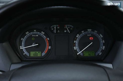 Skoda Fabia 2007 - фото 18