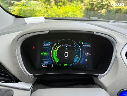 Chevrolet Volt 2017 белый - фото 15