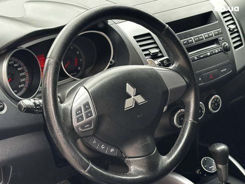 Mitsubishi Outlander 2006 черный - фото 14