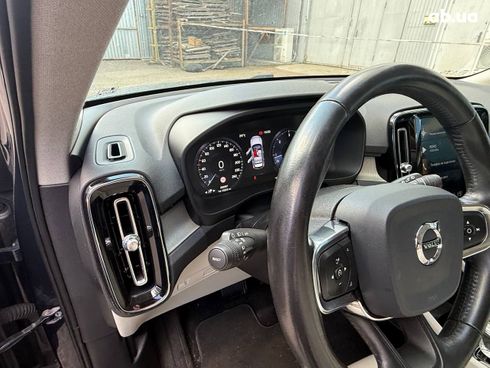 Volvo XC40 2019 - фото 17