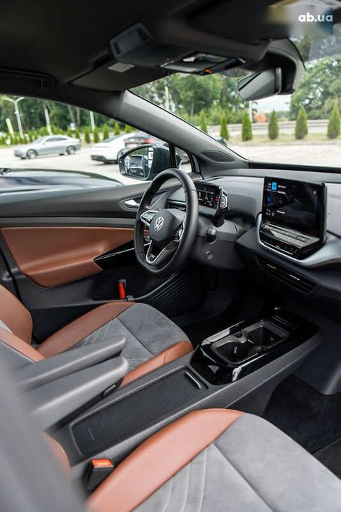 Volkswagen ID.4 2020 - фото 18