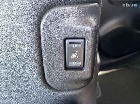 Nissan Leaf 2020 - фото 9
