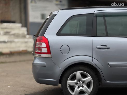 Opel Zafira 2008 серый - фото 21