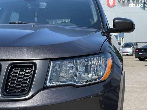 Jeep Compass 2018 - фото 12