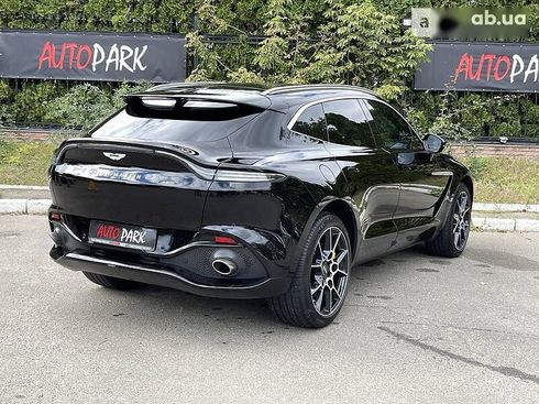 Aston Martin DBX 2021 - фото 16