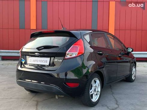 Ford Fiesta 2018 - фото 8