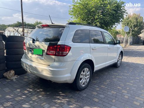 Dodge Journey 2018 белый - фото 11