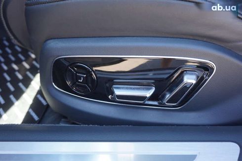 Audi A8 2021 - фото 24