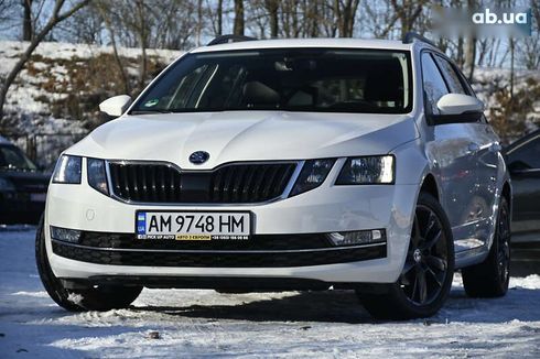 Skoda Octavia 2019 - фото 7