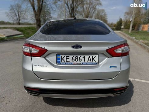 Ford Fusion 2013 - фото 11