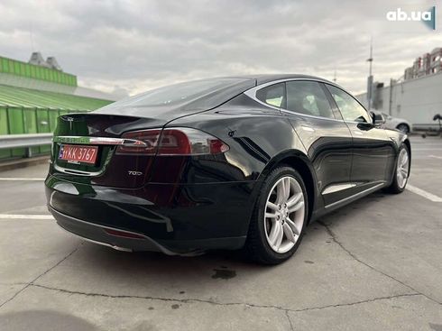 Tesla Model S 2015 - фото 10