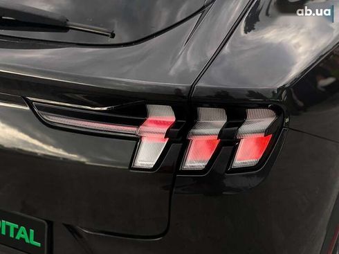 Ford Mustang Mach-E 2021 - фото 8