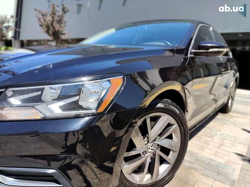 Volkswagen Passat 2017 - фото 2