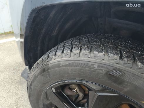 Toyota RAV4 Hybrid 2019 серый - фото 7