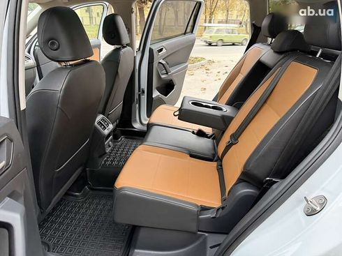 Volkswagen Tiguan 2018 - фото 26