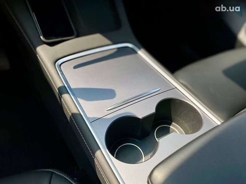 Tesla Model Y 2022 - фото 30