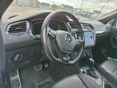 Volkswagen Tiguan 2021 синий - фото 48
