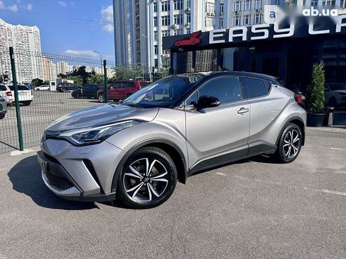 Toyota C-HR 2019 - фото 4