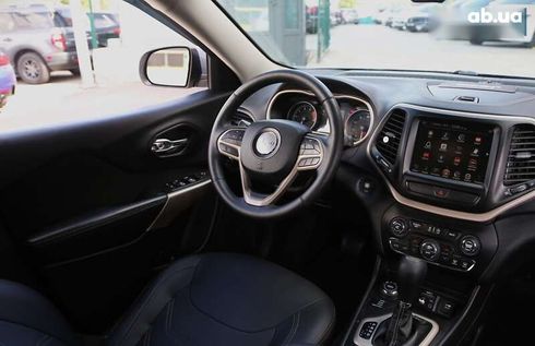 Jeep Cherokee 2017 - фото 13