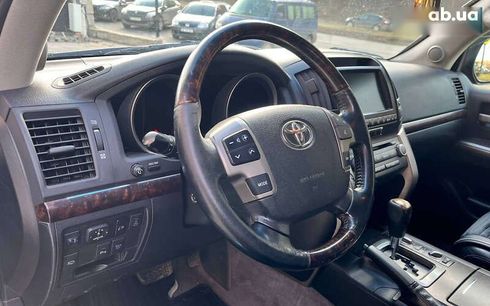 Toyota Land Cruiser 2011 - фото 8