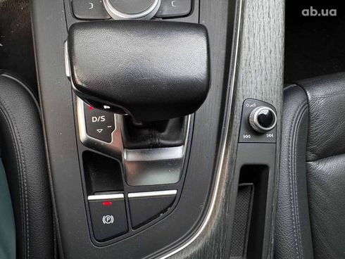 Audi A4 2017 черный - фото 23