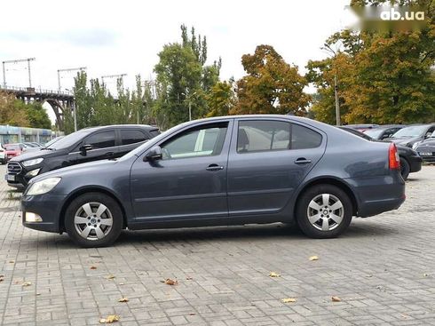 Skoda Octavia 2011 - фото 8