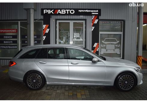 Mercedes-Benz C-Класс 2017 - фото 3