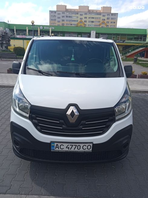 Renault Trafic 2015 белый - фото 8