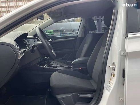 Volkswagen Jetta 2020 - фото 20