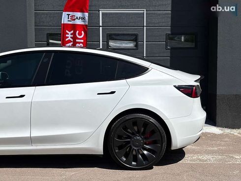 Tesla Model 3 2023 - фото 6
