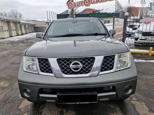 Nissan Pathfinder 2005 - фото 2