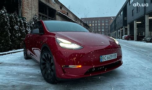 Tesla Model Y 2021 красный - фото 3