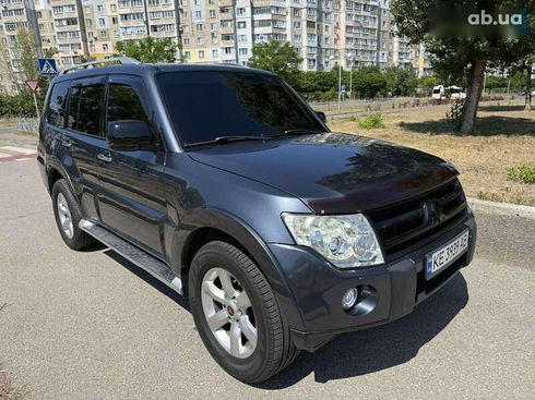 Mitsubishi Pajero 2008 - фото 2