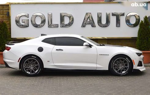 Chevrolet Camaro 2019 - фото 14